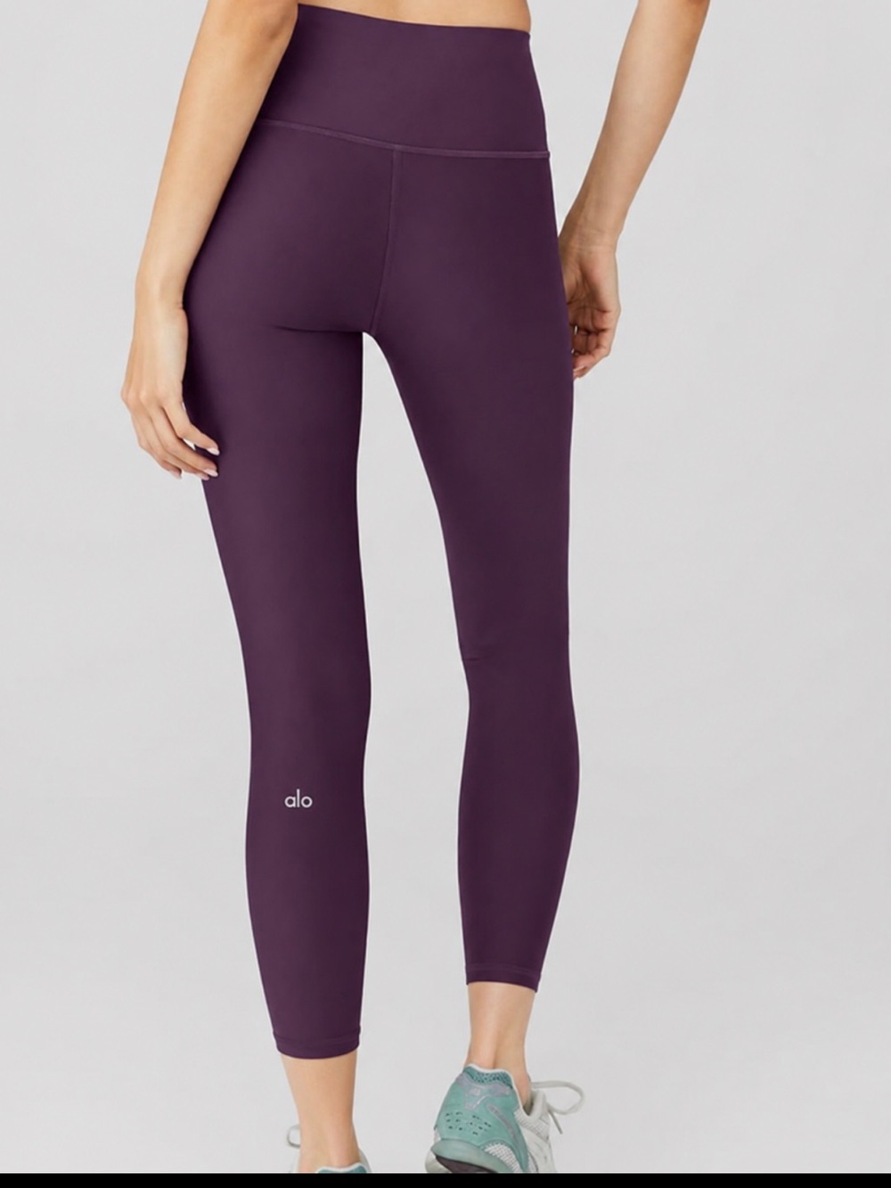 Alo Yoga Airlift Legging Small Purple Dark Plum High Waist 7/8 buttery smooth